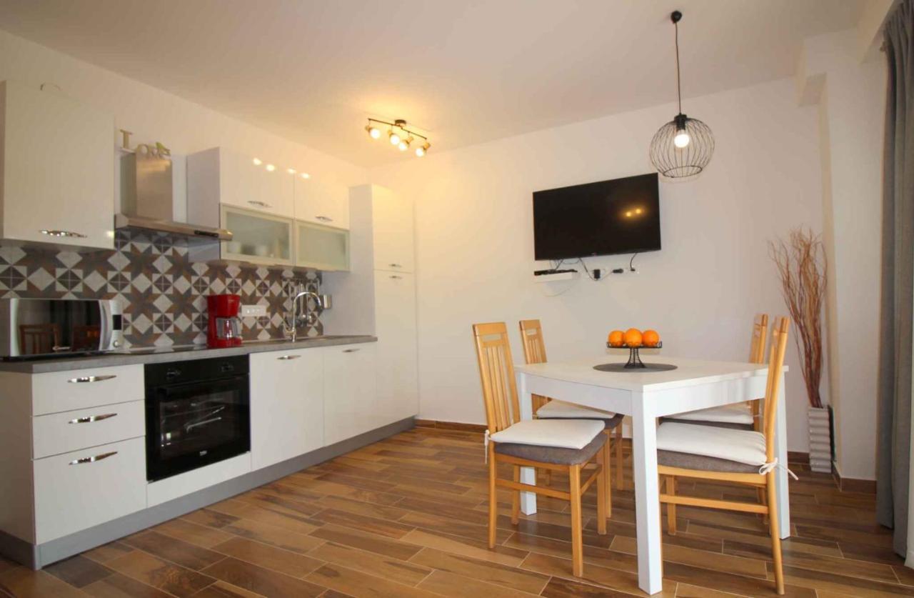 Apartments In Porec/Istrien 9923 Zewnętrze zdjęcie