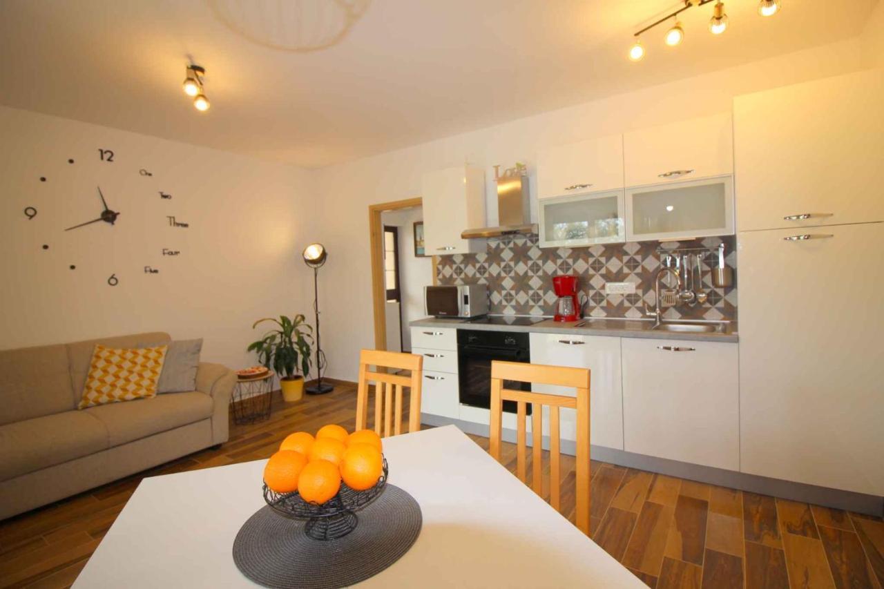 Apartments In Porec/Istrien 9923 Zewnętrze zdjęcie
